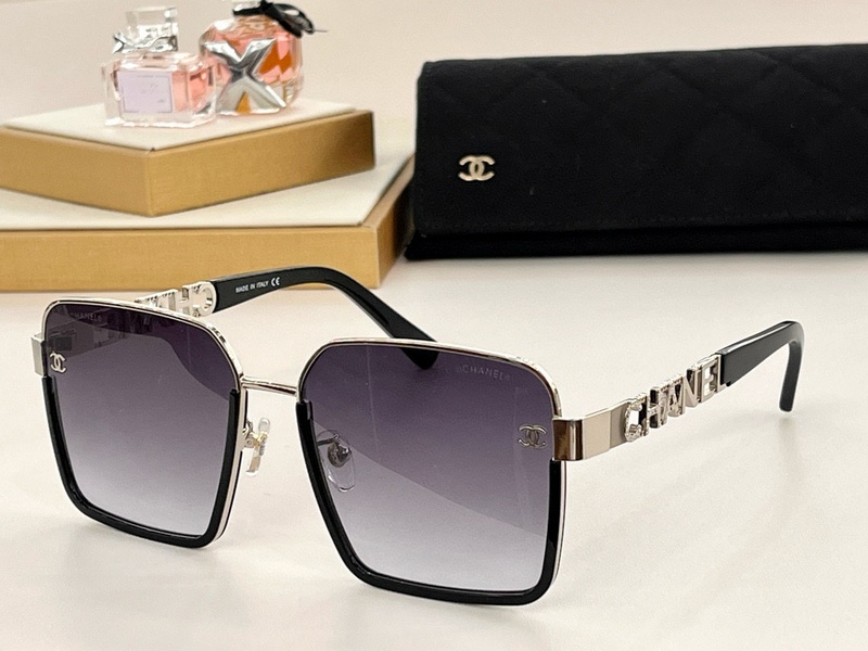 Chanel Sunglasses 256